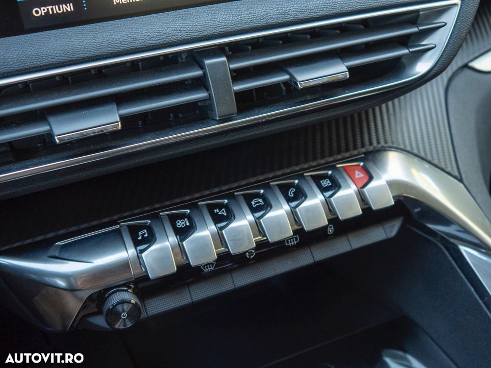 Peugeot 3008 1.2 PureTech Turbo S&S EAT6 Active - 26