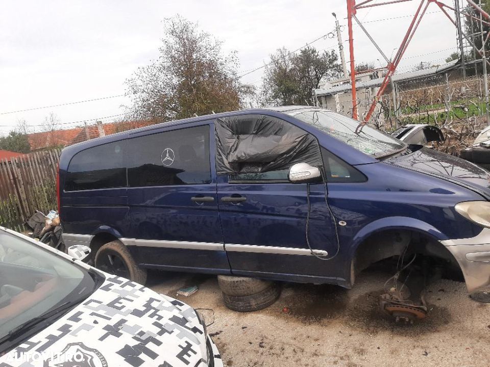 Dezmembrez mercedes vito 2006 - 3