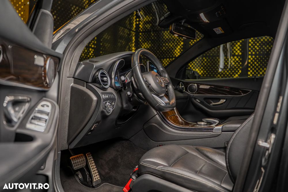 Mercedes-Benz GLC Coupe - 12