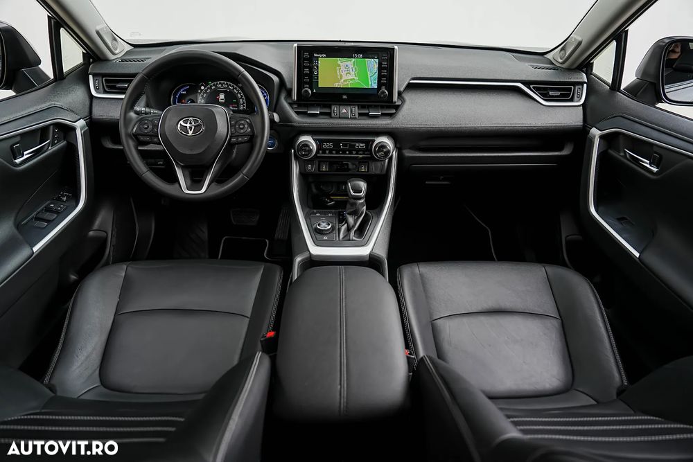 Toyota RAV4 2.5 VVT-iE 4x4 Luxury Plus - 6