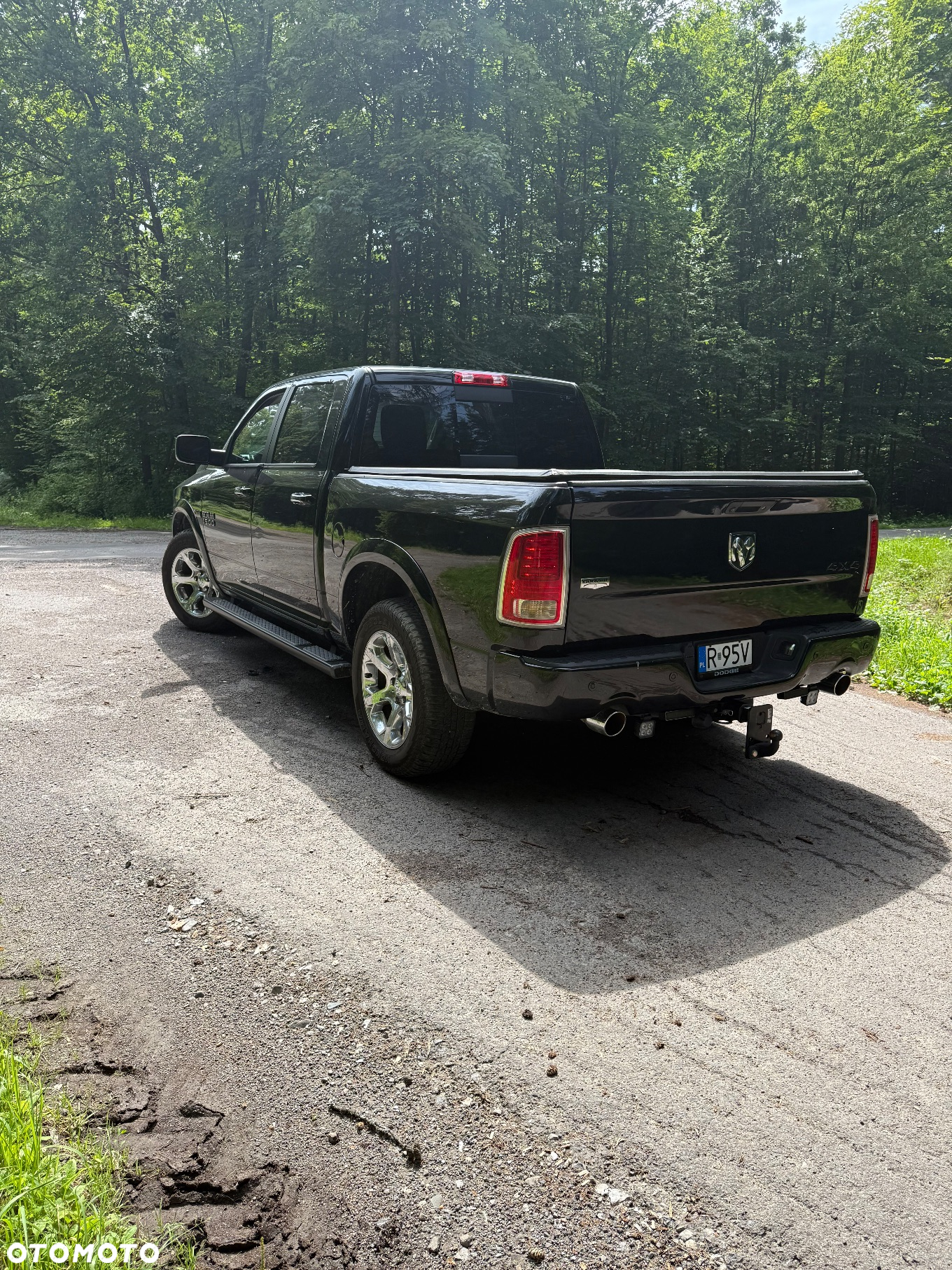 Dodge RAM 1500 5.7 4x4 - 6