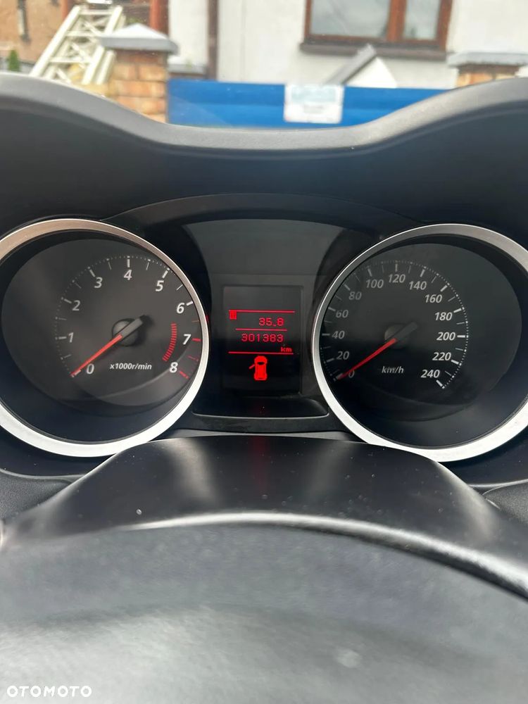Mitsubishi Lancer 1.6 Invite - 7