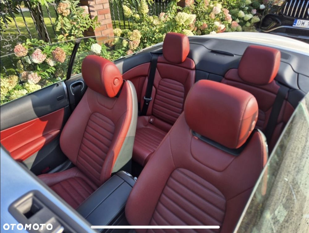 Mercedes-Benz Klasa C 200 4-Matic 9G-Tronic - 11
