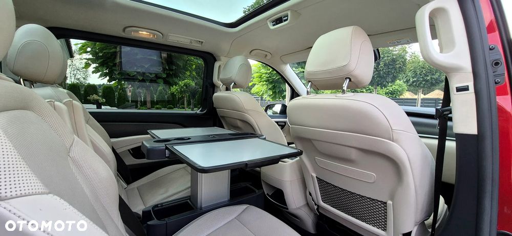 Mercedes-Benz Klasa V 300 d 4-Matic Exclusive 9G-Tronic (d³ugi) - 19