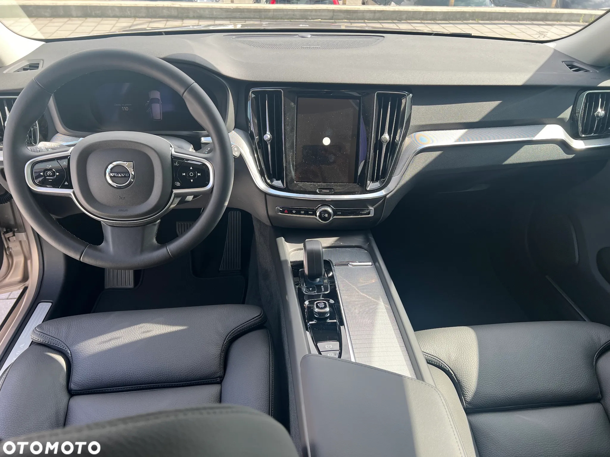 Volvo V60 B4 B Plus Dark - 6