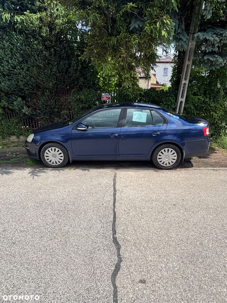 Volkswagen Jetta - 9