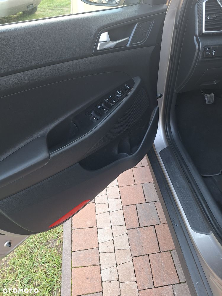 Hyundai Tucson 1.6 CRDi Style 2WD - 18