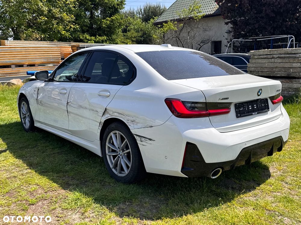 BMW Seria 3 320d xDrive MHEV M Sport sport - 3