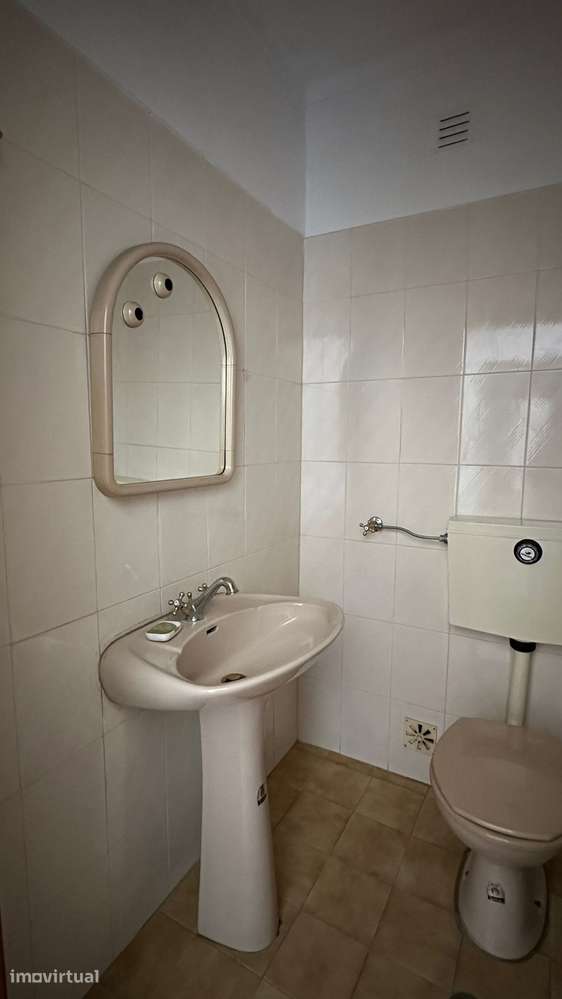 Apartamento perto da Ponte 25 de abril - Grande imagem: 3/14
