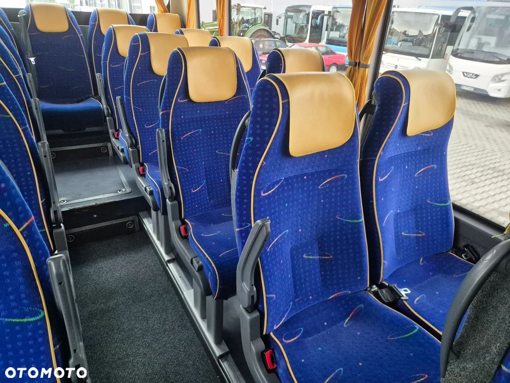 Irisbus EVADYS H / SPROWADZONY/ MANUAL / KLIMATYZACJA - 26