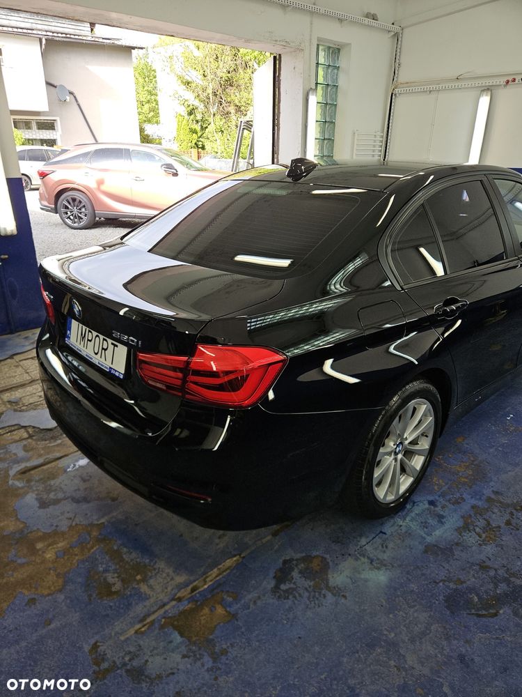 BMW Seria 3 320i GPF xDrive - 4
