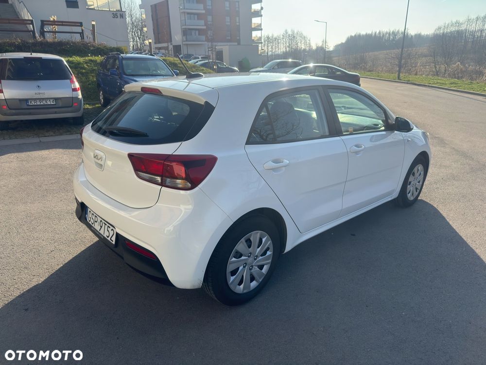 Kia Rio 1.2 M - 7