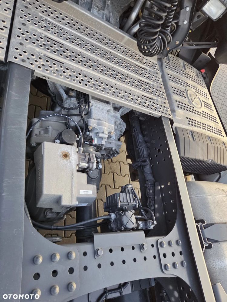 Mercedes-Benz Actros 1848/ Retarder olejowy/Klima Postojowa / Aktywny tempomat ACC/ - 5
