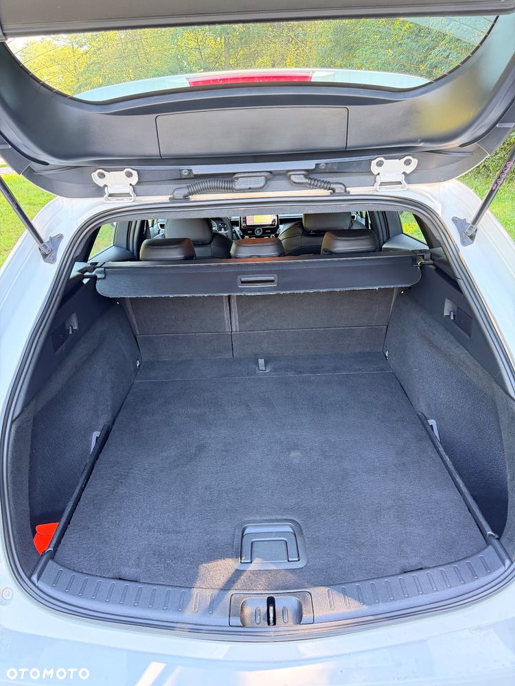 Toyota Corolla - 13