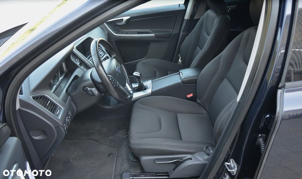 Volvo XC 60 - 18