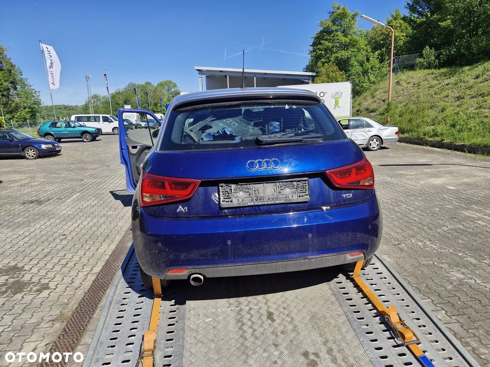 Audi A1 Sportback 1.6 TDI admired - 9