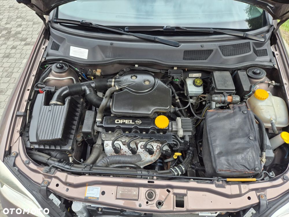 Opel Astra - 17