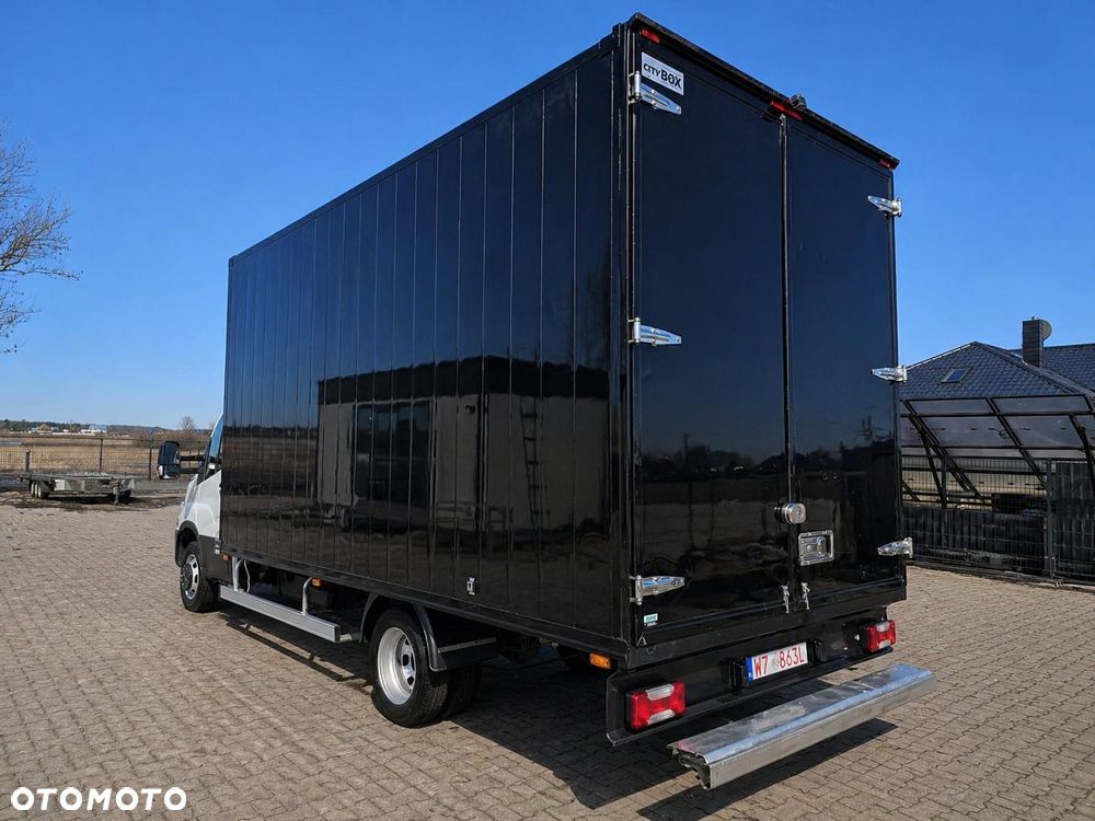 Iveco DAILY 40 C35 - 7