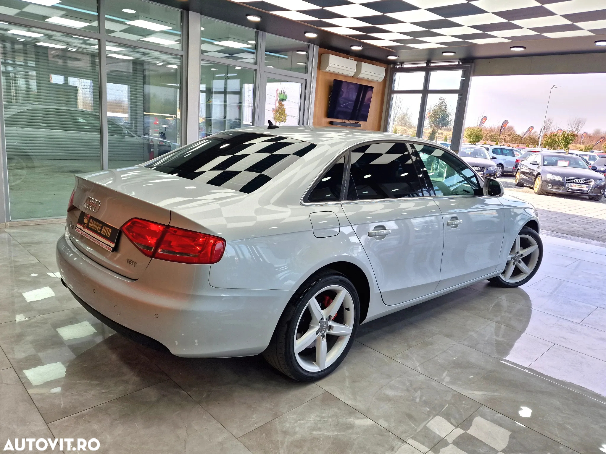 Audi A4 1.8 TFSI - 5