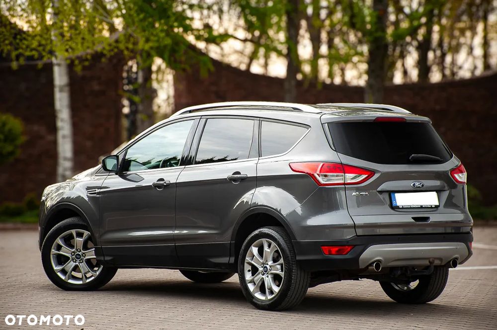 Ford Kuga 2.0 TDCi 4x4 Titanium - 17
