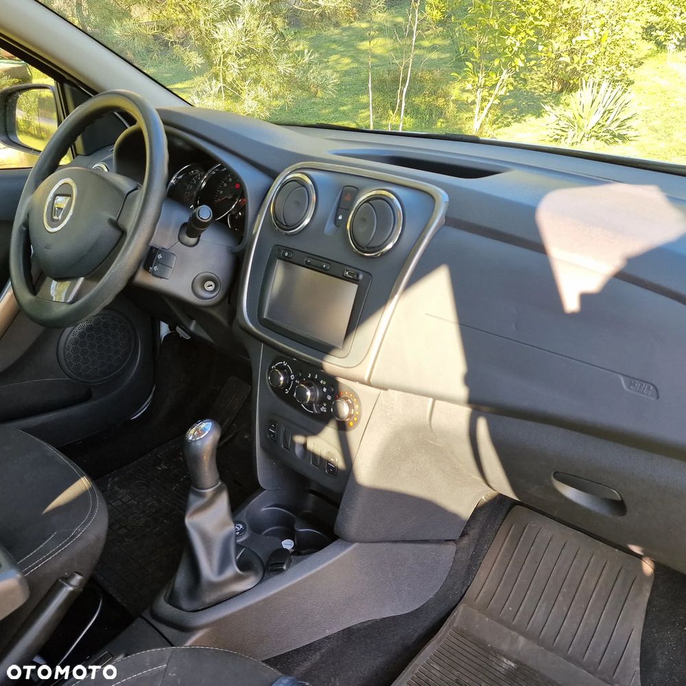 Dacia Sandero 0.9 TCe Laureate - 4