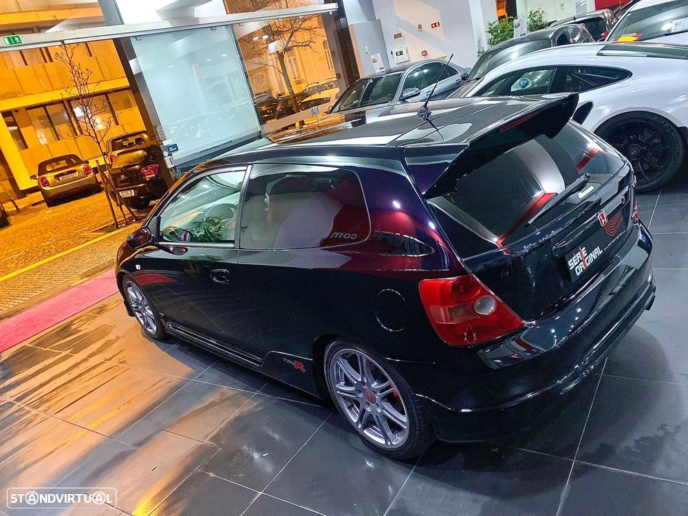 Honda Civic 2.0 Type-R 30th - 11