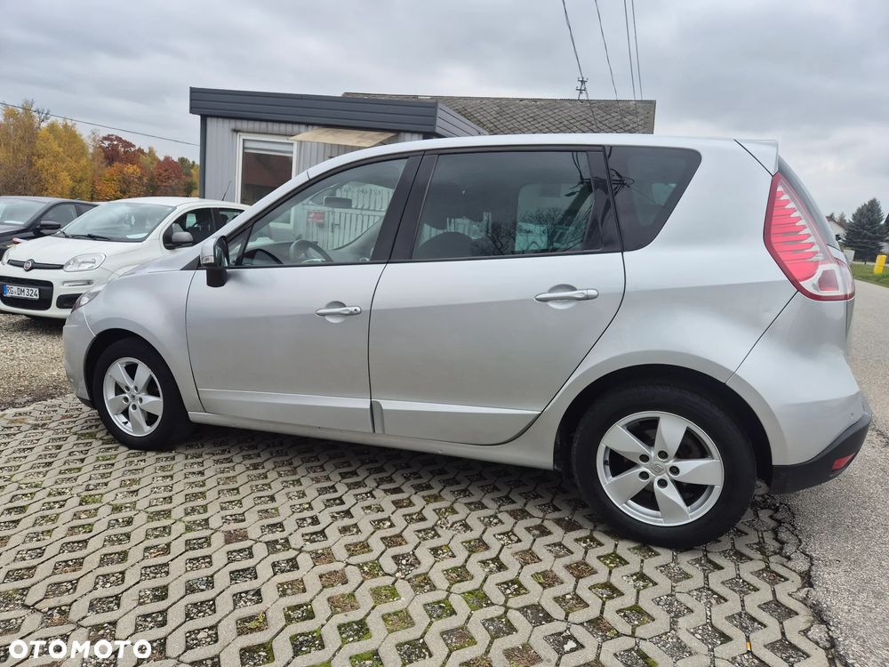 Renault Scenic 1.6 16V Expression - 7
