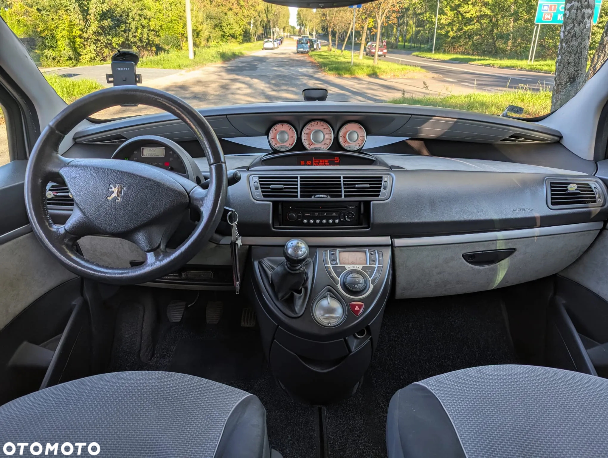 Peugeot 807 2.2 HDi ST - 12