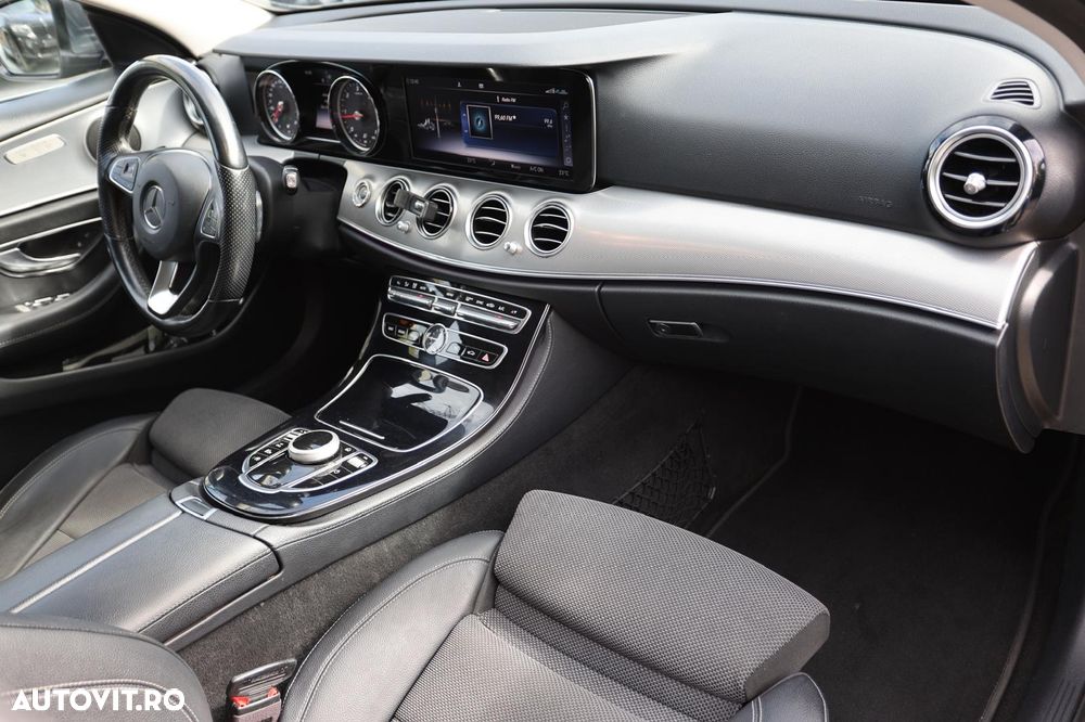 Mercedes-Benz E - 7