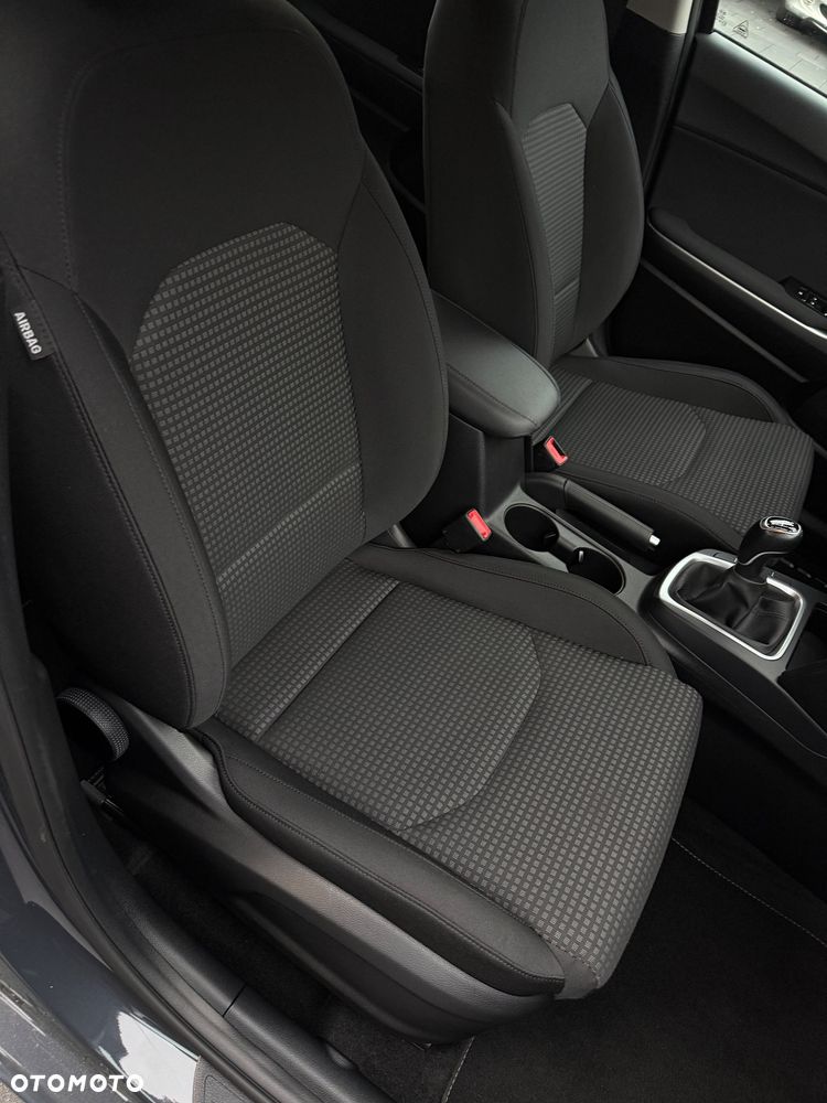 Kia Ceed 1.0 T-GDI 100 OPF Vision - 31