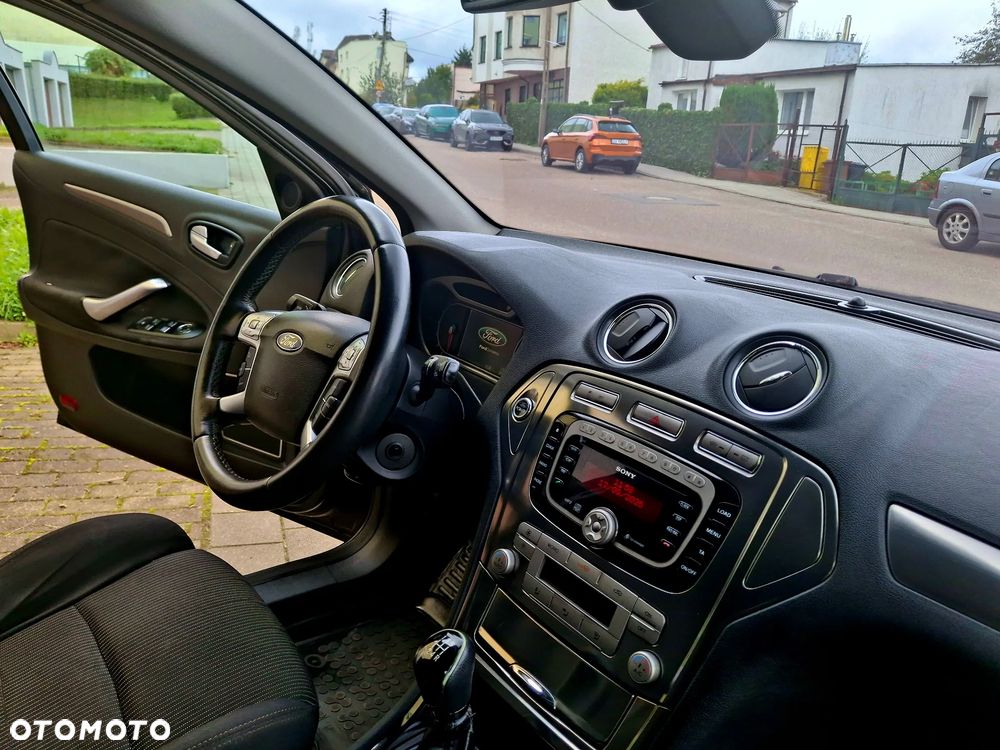 Ford Mondeo 2.0 Titanium - 20