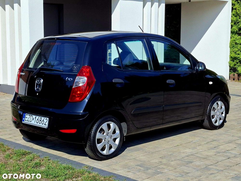 Hyundai i10 1.1 FIFA WM Edition - 21