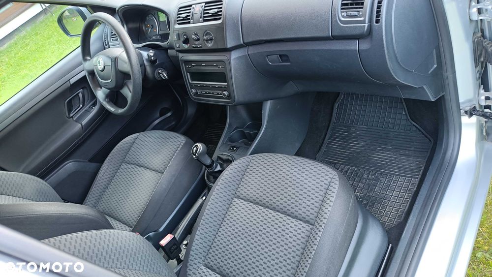 Skoda Fabia - 6