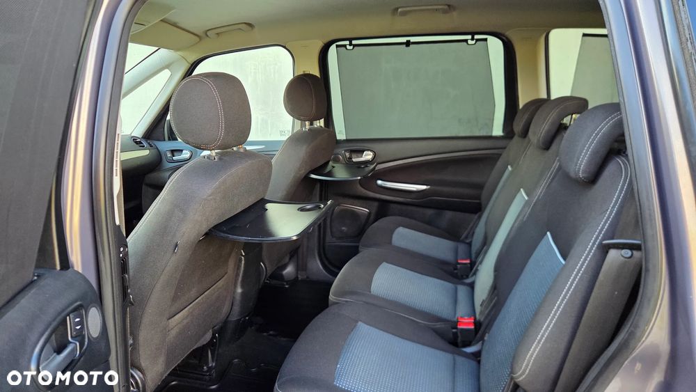 Ford Galaxy 2.0 TDCi Titanium - 18
