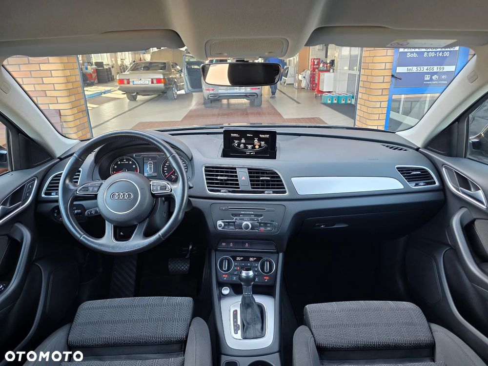 Audi Q3 1.4 TFSI Sport S tronic - 22