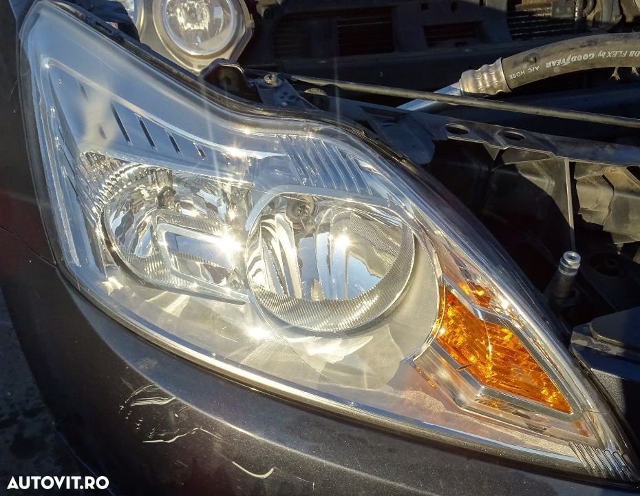 Fata completa Ford Focus 2 facelift din 2010 volan pe stanga - 2