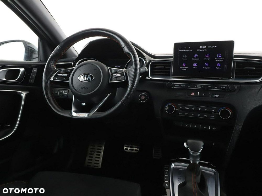 Kia ProCeed 1.6 T-GDI GT DCT - 16