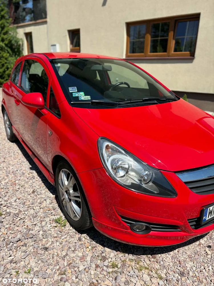 Opel Corsa 1.2 16V Cosmo - 1