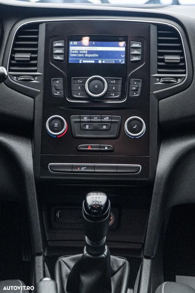 Renault Megane BLUE dCi 115 INTENS - 5