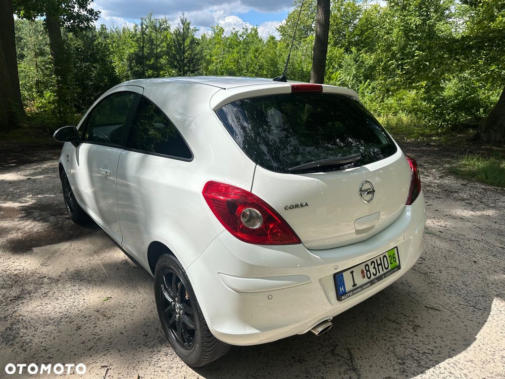Opel Corsa 1.4 16V Automatik 150 Jahre - 17