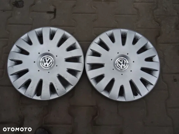 VOLKSWAGEN ORYGINALNE KOŁPAKI 16- 2 sztuki