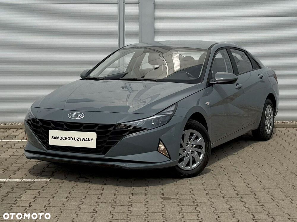 Hyundai Elantra 1.6 Modern CVT - 2