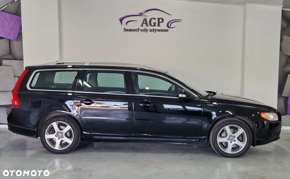 Volvo V70 2.5T Summum - 16