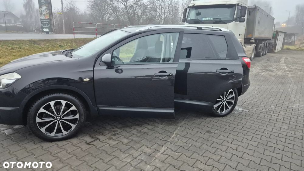 Nissan Qashqai+2 - 34