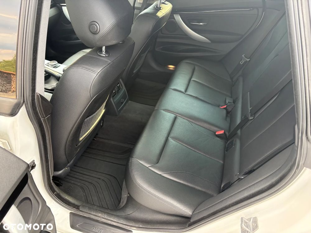 BMW 3GT 320d Sport-Aut Luxury Line - 19