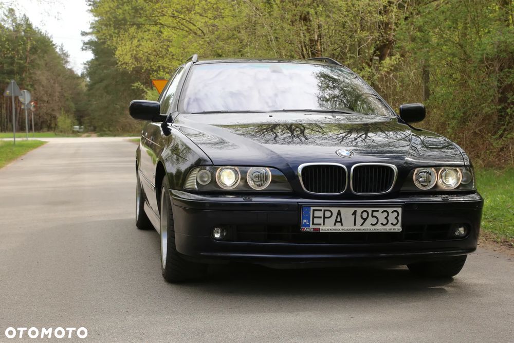 BMW Seria 5 530i Touring Edition Sport - 8