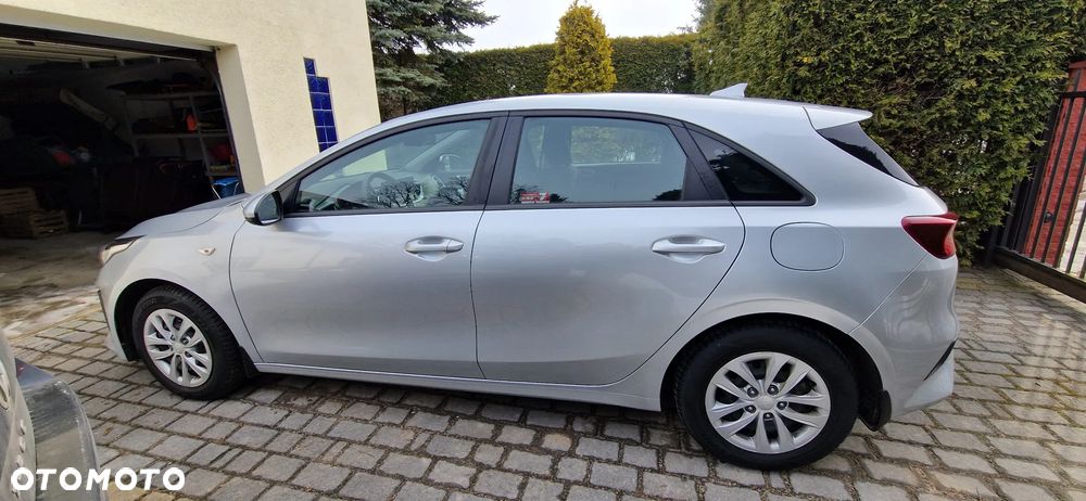 Kia Ceed - 1