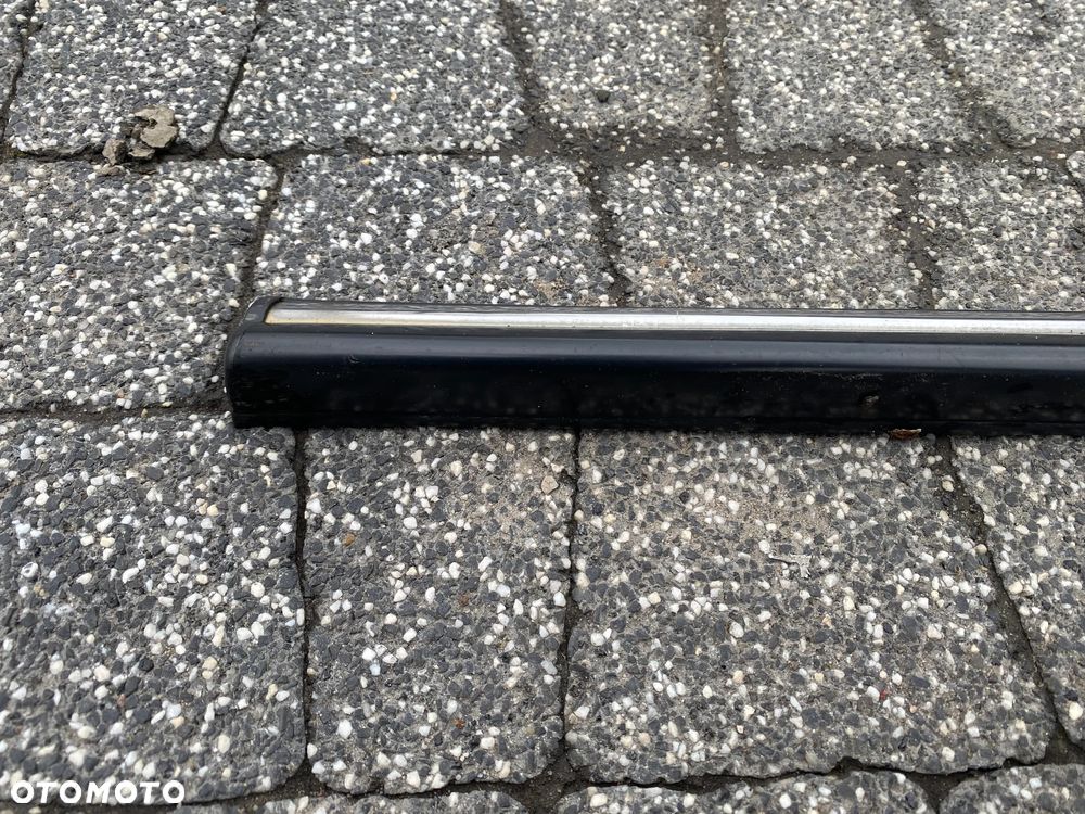 CHROMOWE LISTWY BOCZNE LEWE PRAWE MERCEDES SL SLC R107 W107 C107 - 3