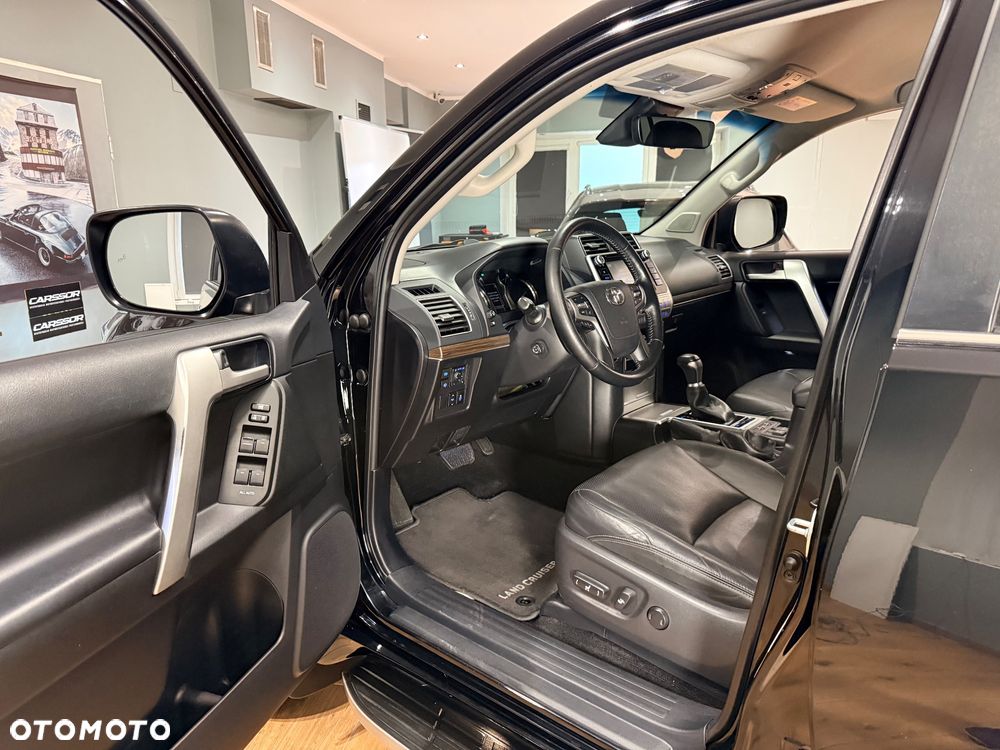 Toyota Land Cruiser 2019