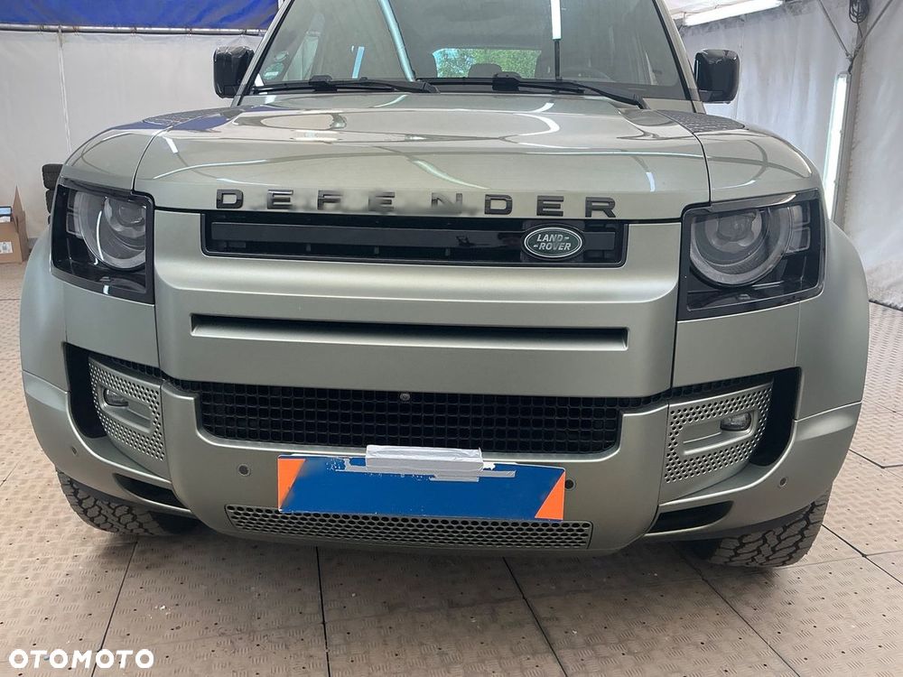 Land Rover Defender 110 D200 SE - 6